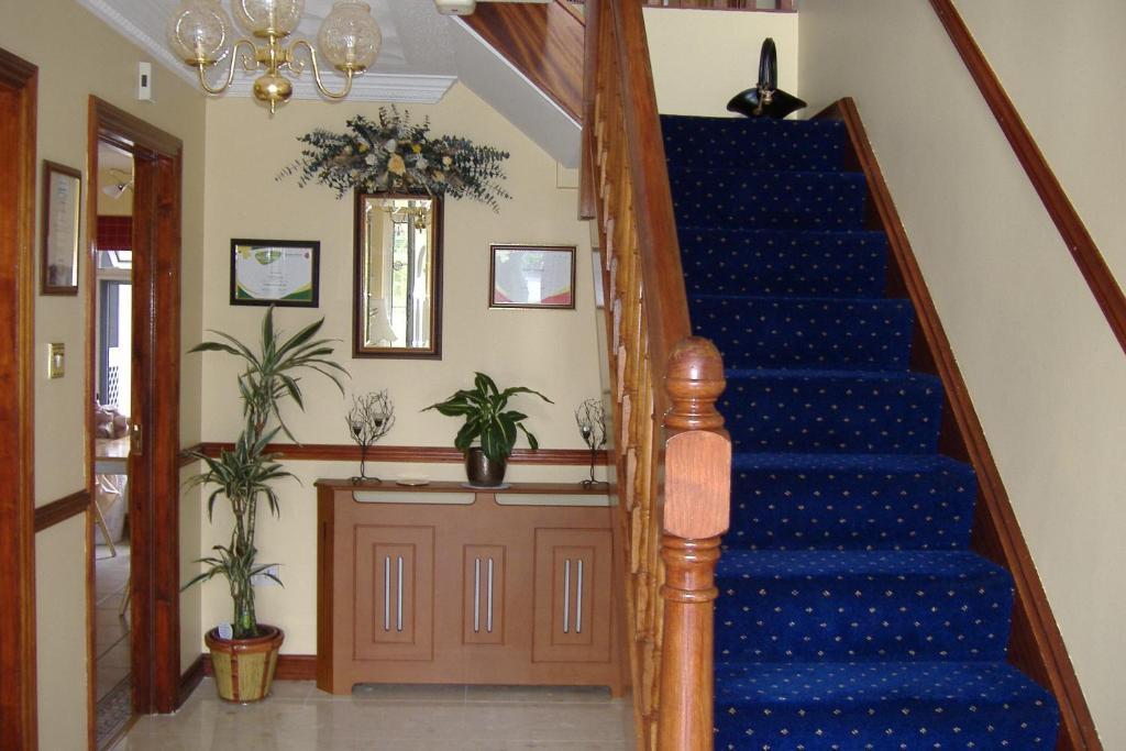 Riverwalk House B&B Oughterard Exterior photo